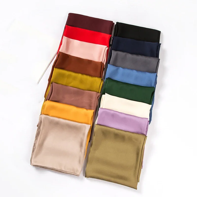 Satijnen sjaal dames 70cm effe - Ascot Neck Scarf recensie en prijs