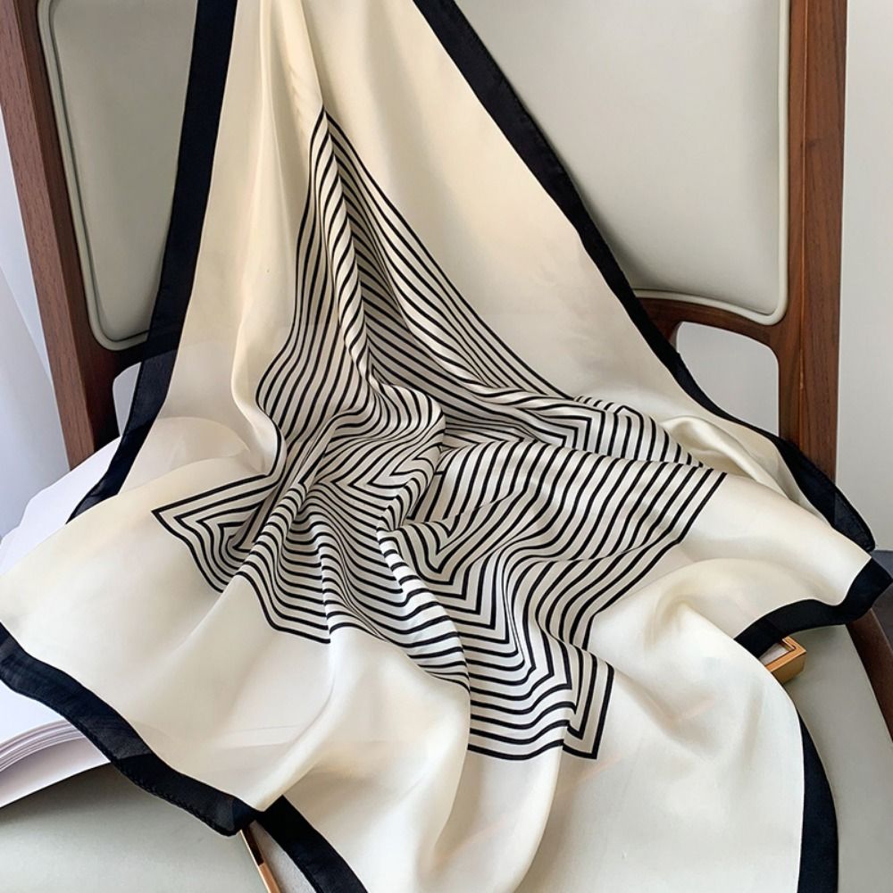 Mode vierkante zijden sjaal du - Scarf Silk Square recensie en prijs